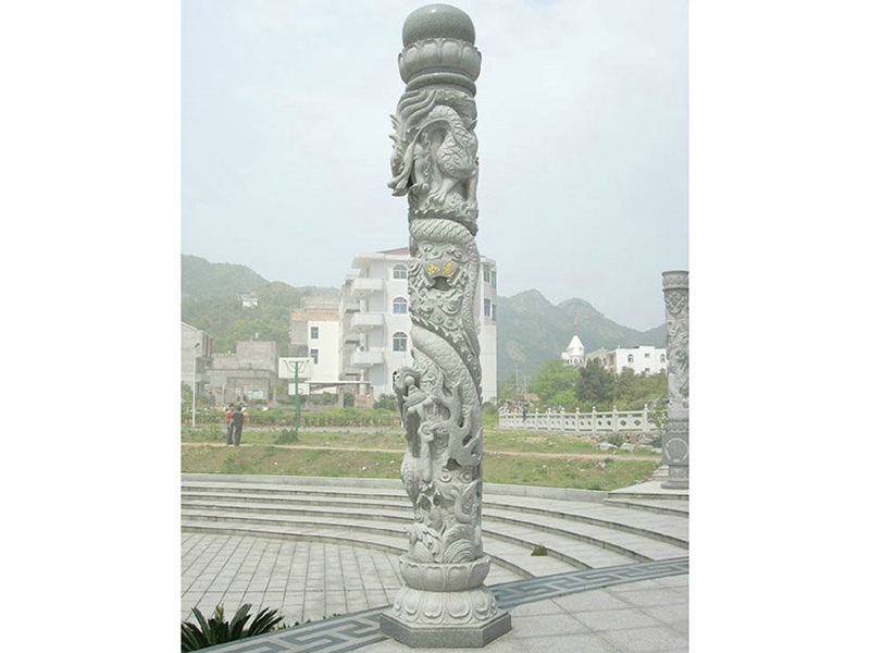 華表龍柱07