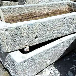 石槽石磨15