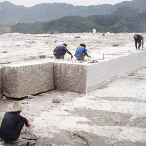 礦山資源